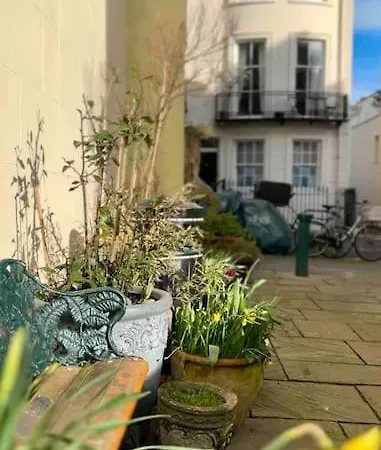 Regency Grade II Listed Townhouse By Centre And Beach Brighton Exterior photo