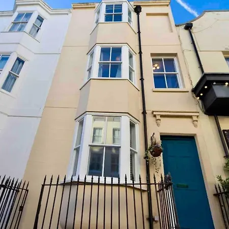Regency Grade II Listed Townhouse By Centre And Beach Brighton Exterior photo