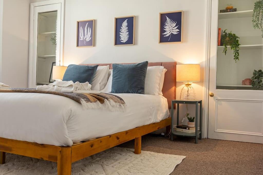Holiday home Regency Grade Ii Listed Townhouse By Centre And *